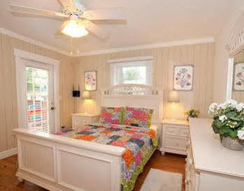 Anna Maria Beach Cottages Anna Maria Island Exterior foto